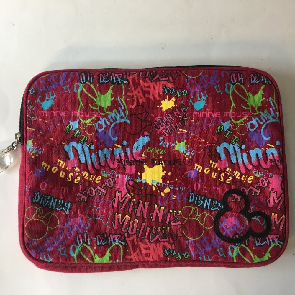 Minnie Mouse Walt Disney World Cosmetic Makeup Bag Case Fabric Lined Red 11" Zip